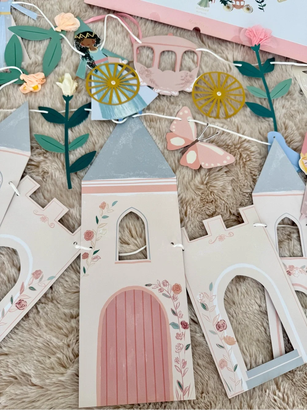 Meri Meri Princess Party Garland Set